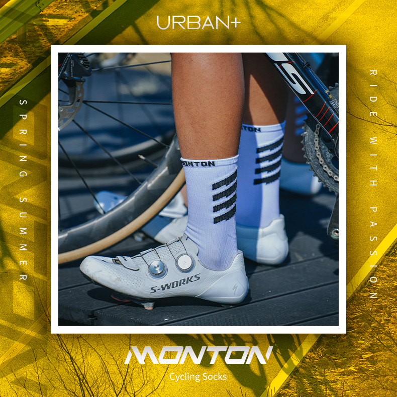 2023 SKULL MONTON WOMEN CYCLING SOCKS HOLIDAY III WHITE