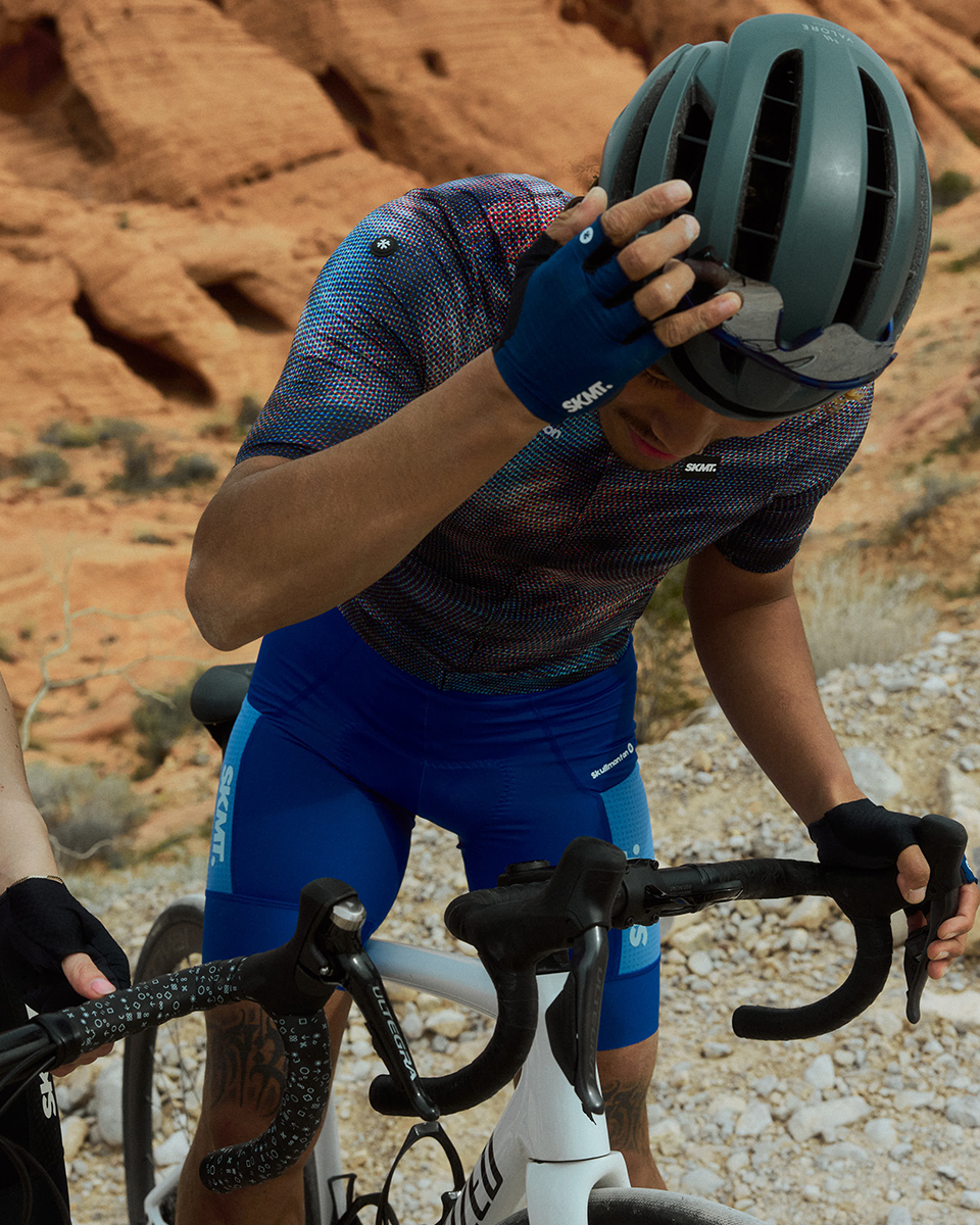 MENS BIB SHORTS MOTION UTILITY – DEEP BLUE